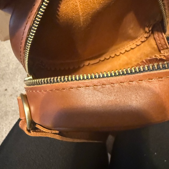 PORTLAND CIRCLE CROSSBODY SMALL - Picture 6 of 13